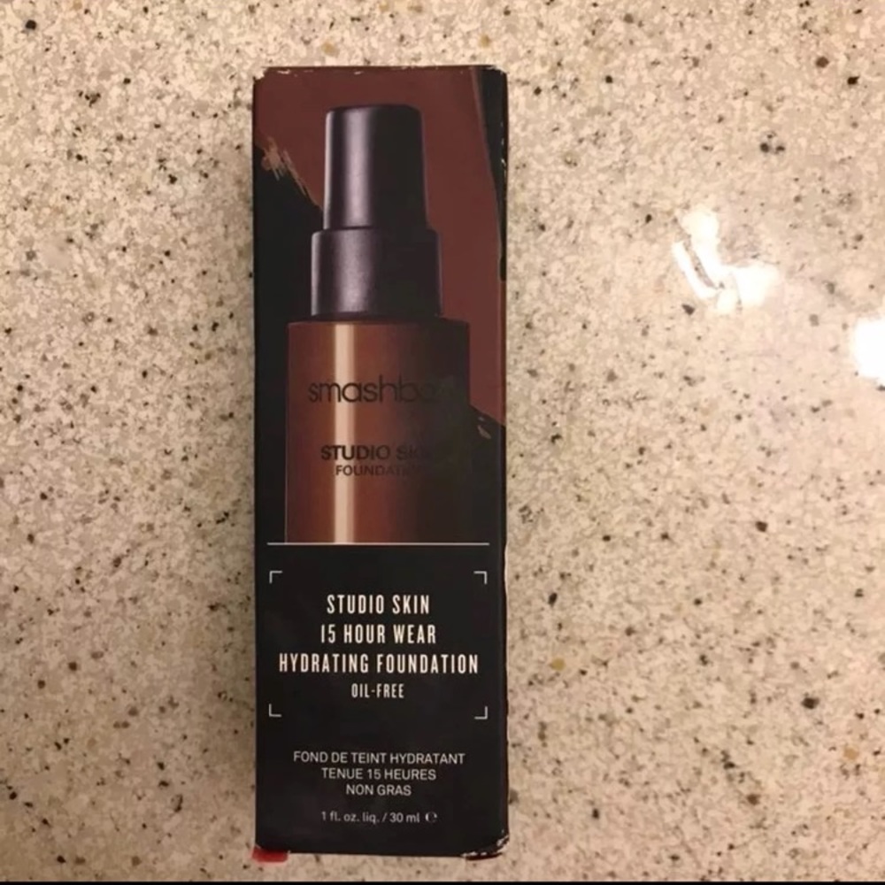 Smashbox foundation